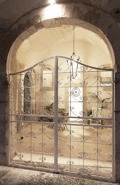דירות סירקוזה Double Loft מראה חיצוני תמונה