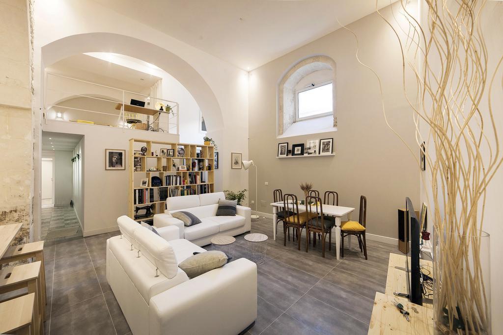 דירות סירקוזה Double Loft מראה חיצוני תמונה
